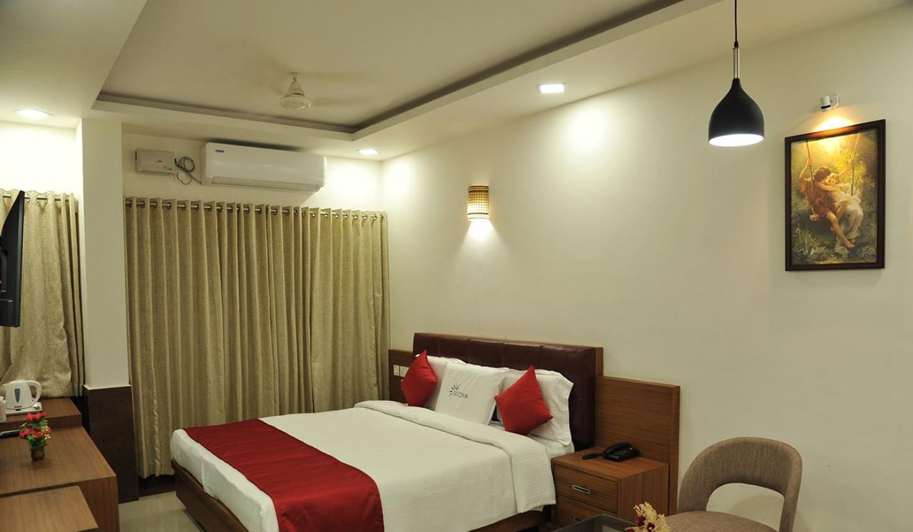Hotel Soorya Castle Wayanad Luaran gambar