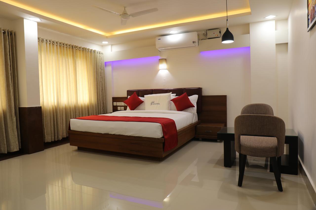 Hotel Soorya Castle Wayanad Luaran gambar